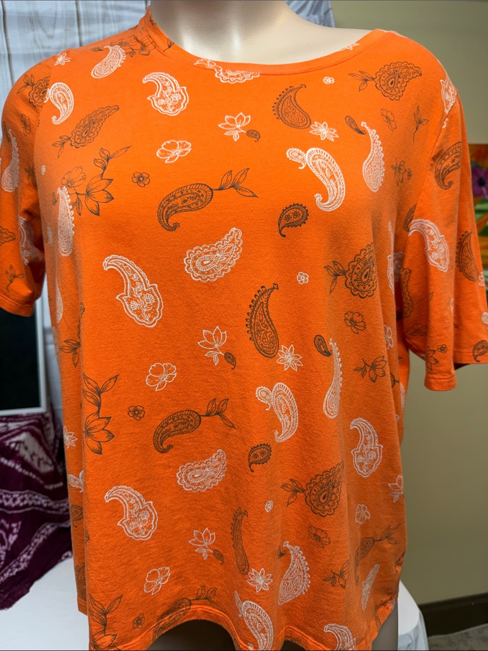 EveryBody Orange Paisley Print Short Sleeve Tee XL Cotton Modal Blend
